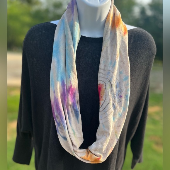 Rainicorn Soul Accessories - Reverse Tie-Dye Scarf
